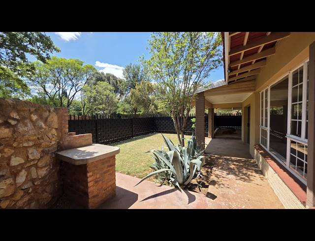 3 BEDROOM CLUSTER TO LET IN FLAMWOOD